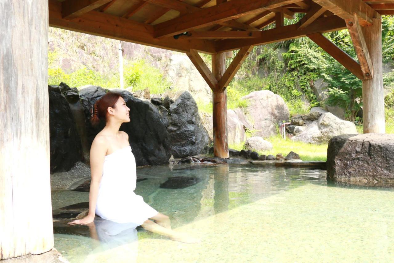 ホテルUsuki Yunosato 佐伯市 エクステリア 写真